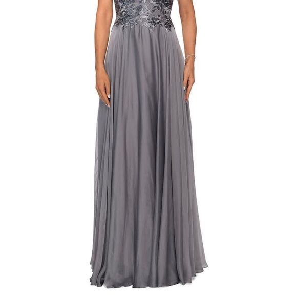 LA Femme Platinum Lace & Chiffon Prom Gown Size 8 NWT - Picture 6 of 11